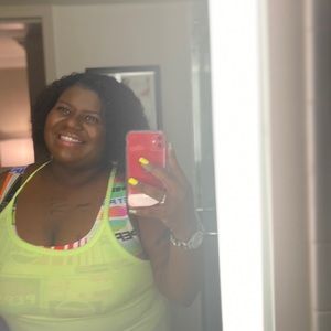 Meet your Posher, Karisha